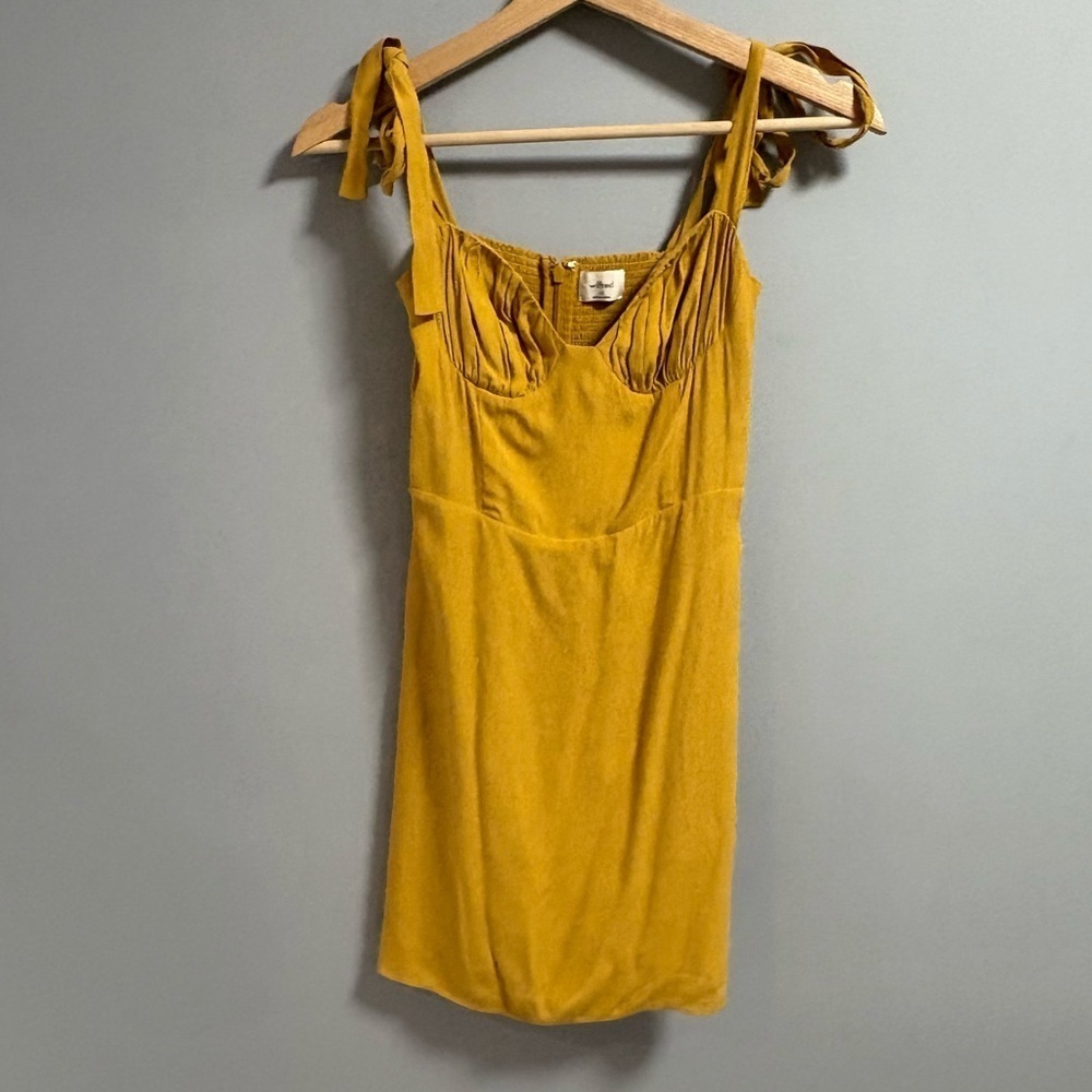 Aritzia - Wilfred Dress